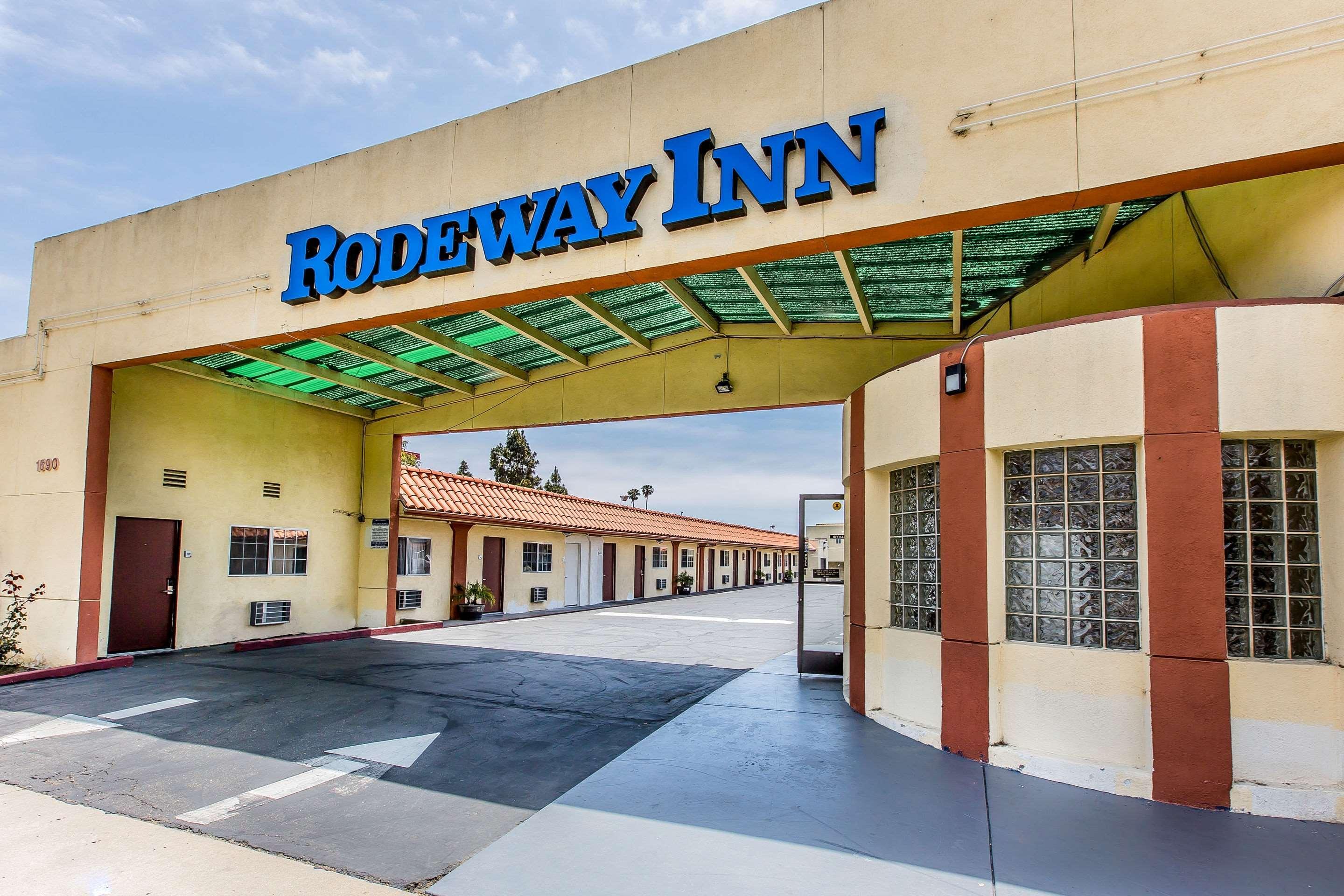 Rodeway Inn Ventura Exteriör bild